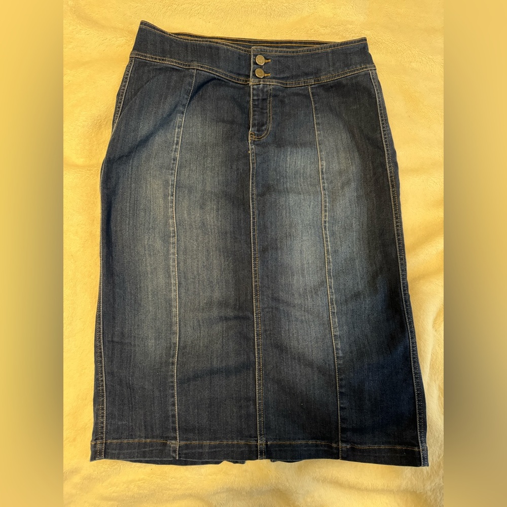 Denim midi skirt